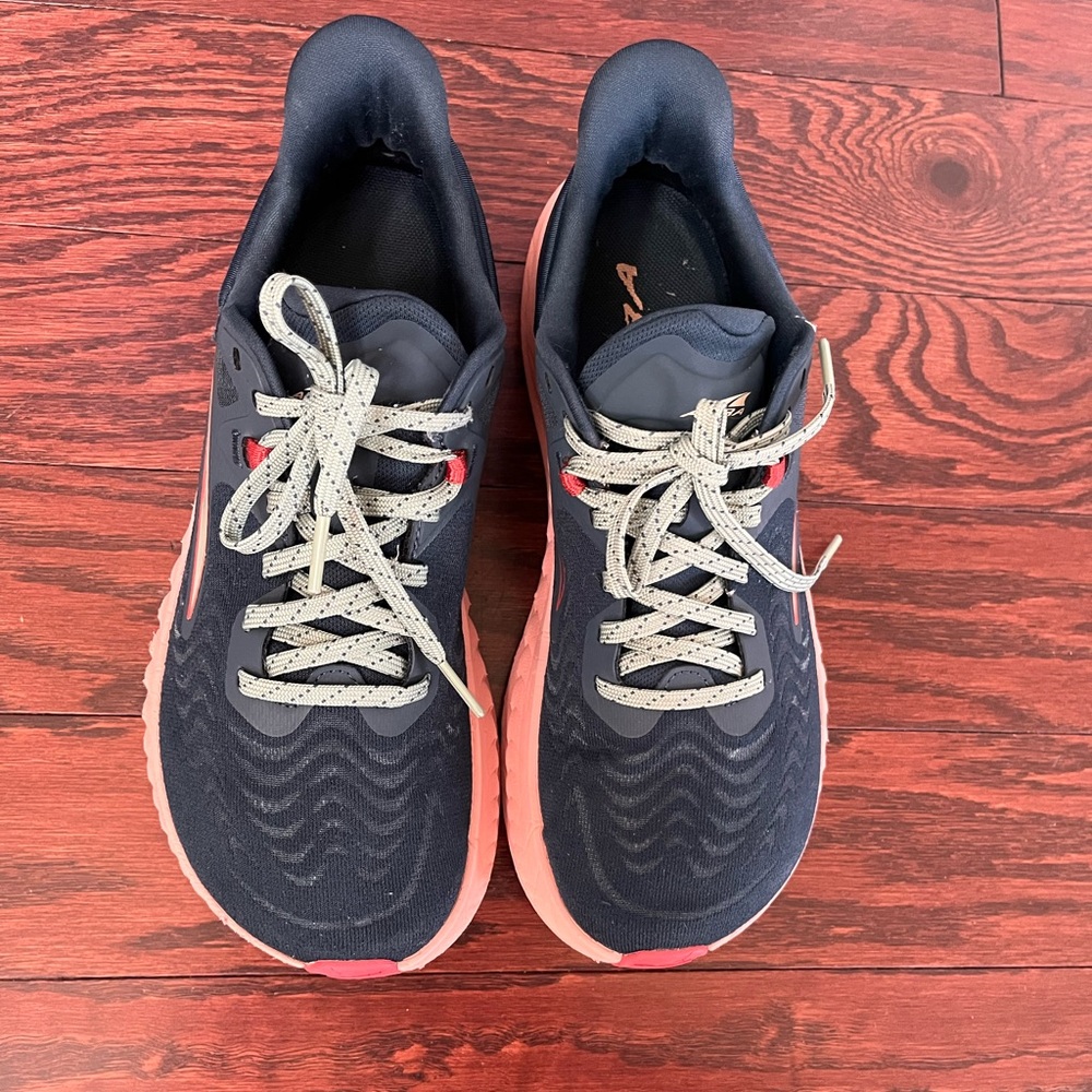 Altra Women's Navy and Pink Athletic Running Shoes